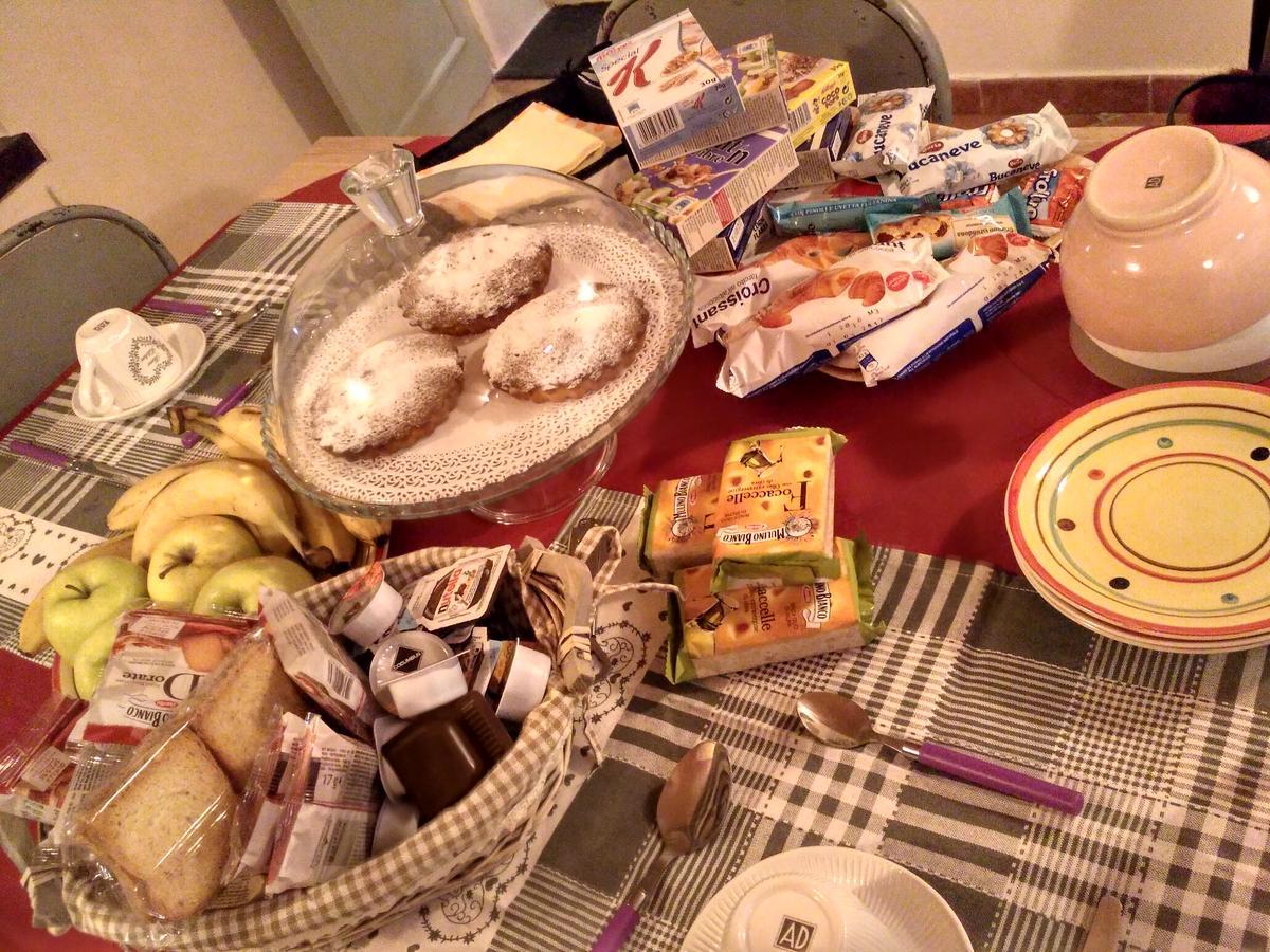 B&B L' Albicocco Gavi Dış mekan fotoğraf